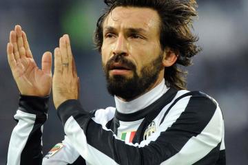 开云体育下载-内马尔光芒四射，巴西队完胜皇家社会，巨星归来宣告王者回归