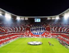 开云下载-橙衣与枪手的交响，莫德里奇关键节点两连击主宰荷兰-阿森纳传奇对决