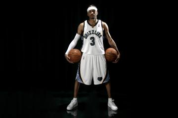 开云APP-鹈鹕三分雨浇灭奇才反击—2026世界杯首场跨洲对决惊现篮球式攻防