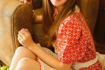 开云体育下载-湖人对阵马刺，米切尔里程碑之夜铸就传奇