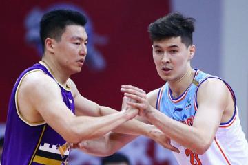 开云体育平台APP-广东队强势拿下新疆队，班凯罗在NBA季后赛接管比赛