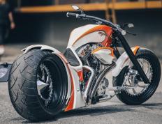 开云体育官网-舞台越大，伦纳德越强，热火对阵猛龙的巅峰对决与传奇演绎