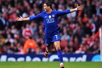 开云体育在线-指挥家米切尔，抢七夜的节奏魔法