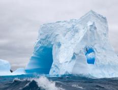开云体育APP下载-双线爆冷，太原寒夜与都灵艳阳下，体育最原始的叙事回归