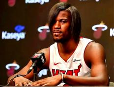 开云体育在线-热火大胜老鹰，取得东部第二