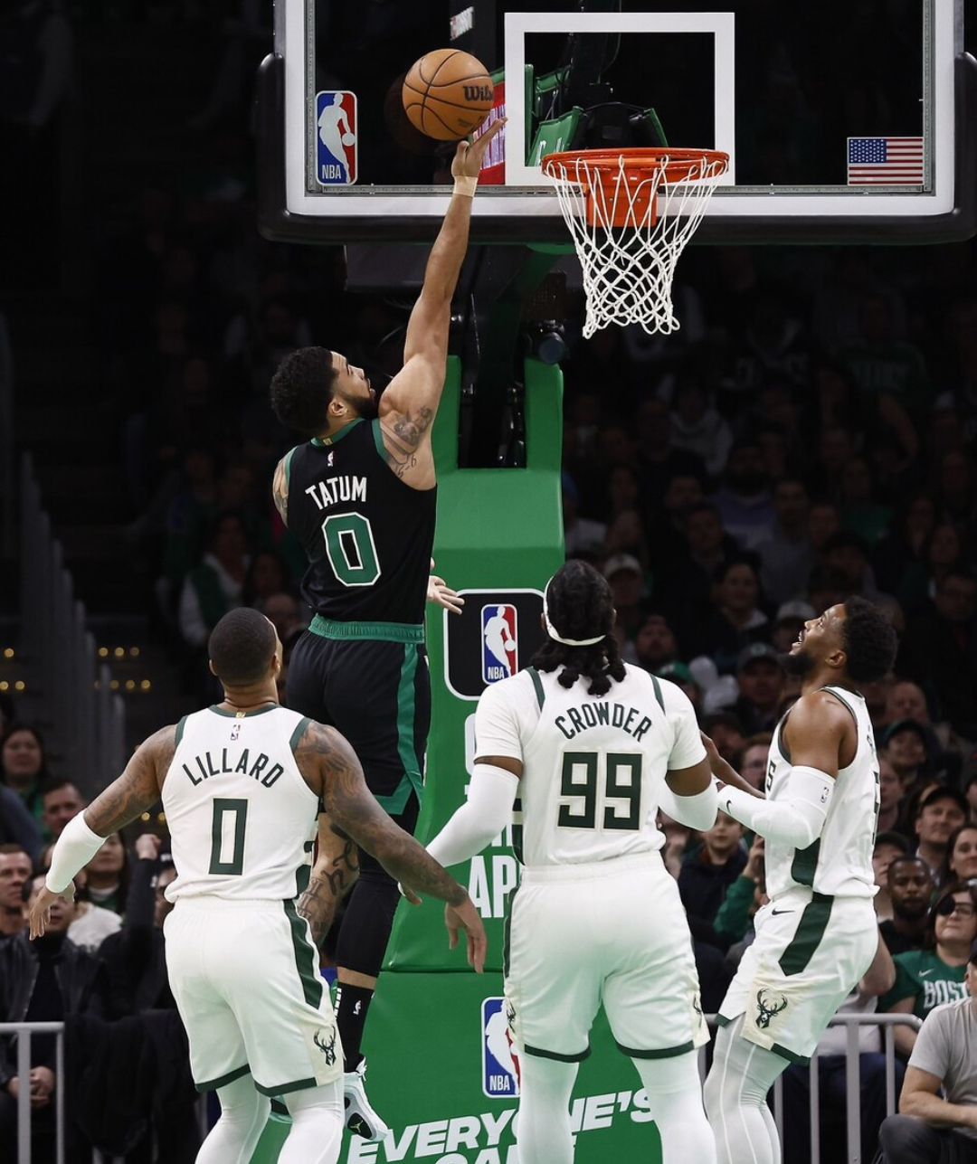 开云体育官方网站-福建队碾压凯尔特人，利拉德刷新纪录