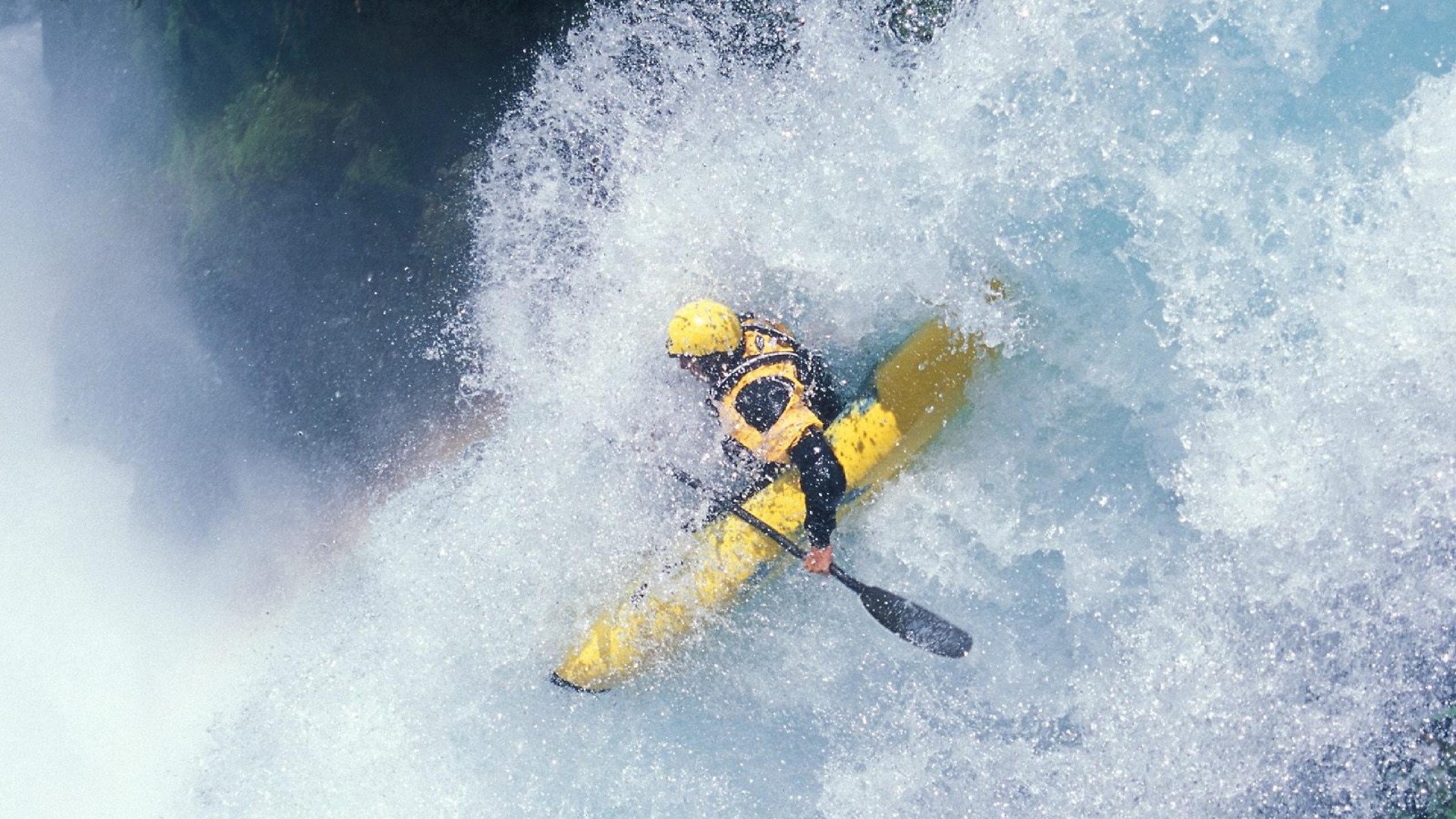 开云下载-他让冰雪国度沸腾，努涅斯一箭穿心，加拿大粉碎喀麦隆足球神话