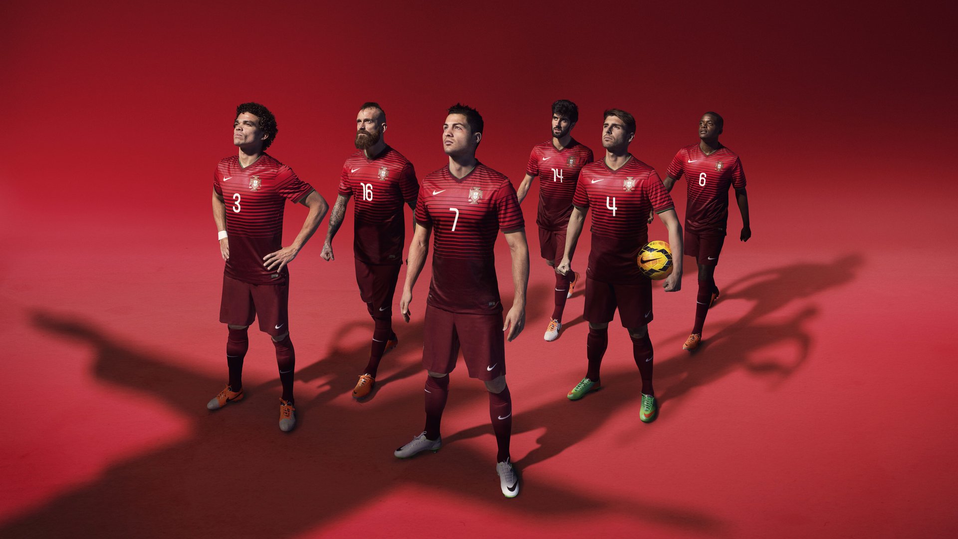 开云体育下载-锁死!然后致敬!穆勒这粒进球让比赛提前失去悬念