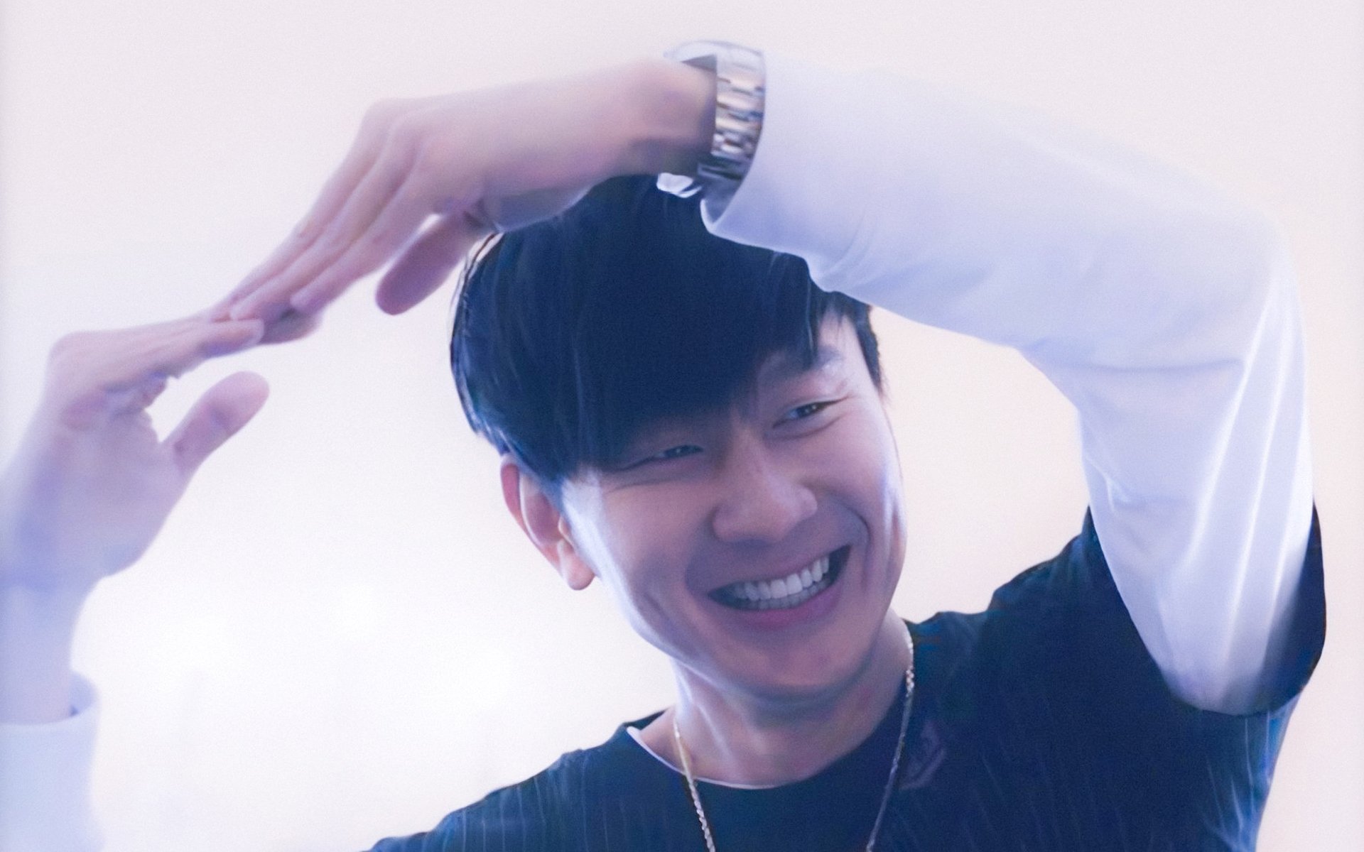 开云体育入口-福登的华丽舞蹈与波兰的战术铁幕，现代足球攻防的冰火交响