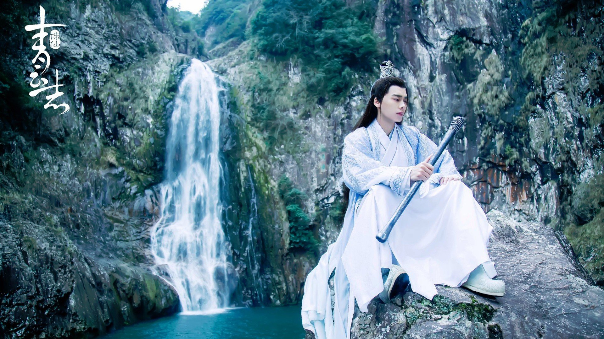 开云体育下载-绿茵的审判与硬木的救赎，英超争冠悬念与篮球生死战的竞技共鸣